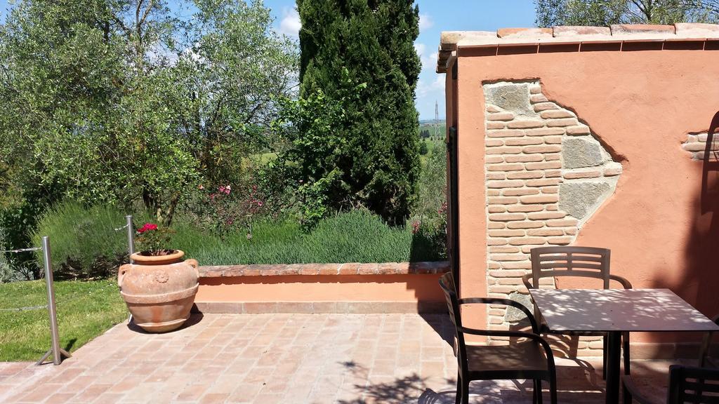 Agriturismo Palazzo Val Del Sasso Villastrada  Ngoại thất bức ảnh